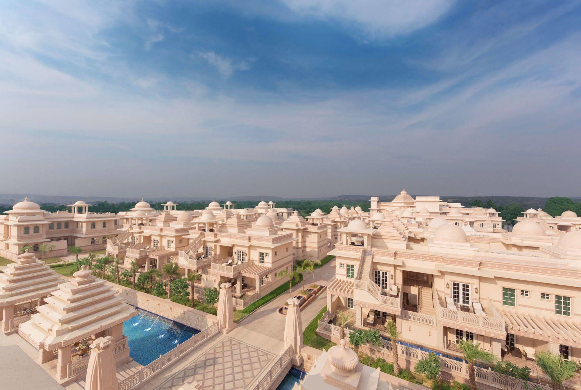 Itc Grand Bharat A Luxury Collection Resort Gurgaon Exterior foto